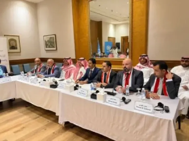 عاجل :الاعلان عن اتفاق جديد بين الحكومة اليمنية والتحالف والحوثيين والإفراج عن مئات المحتجزين